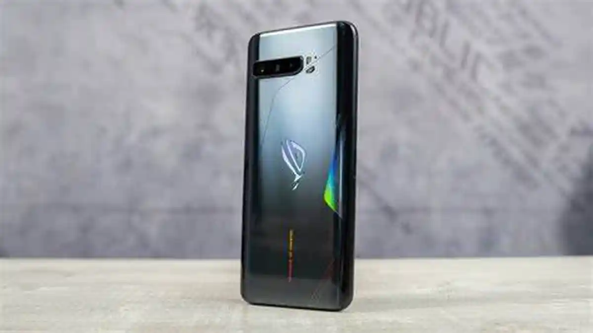 Wow! Ini Caranya Kurangi Panas ASUS ROG Phone 3 Saat Main Game Sambil di Cas