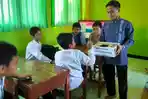 150 Pelajar SMPIT Robbani Kendal Galang Dana untuk Muslim Rohingya