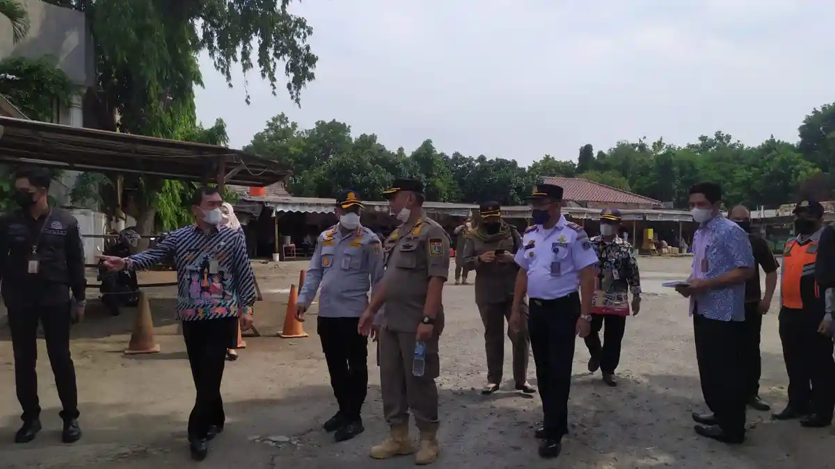 Terminal Bayangan Pondok Pinang Ditertibkan Satpol PP, Pengelola Diberikan Peringatan Terakhir 