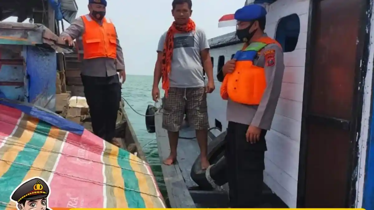 Beri Rasa Aman Jalur Perairan Sat Polairud Polres Labuhanbatu Berjaga di Perairan
