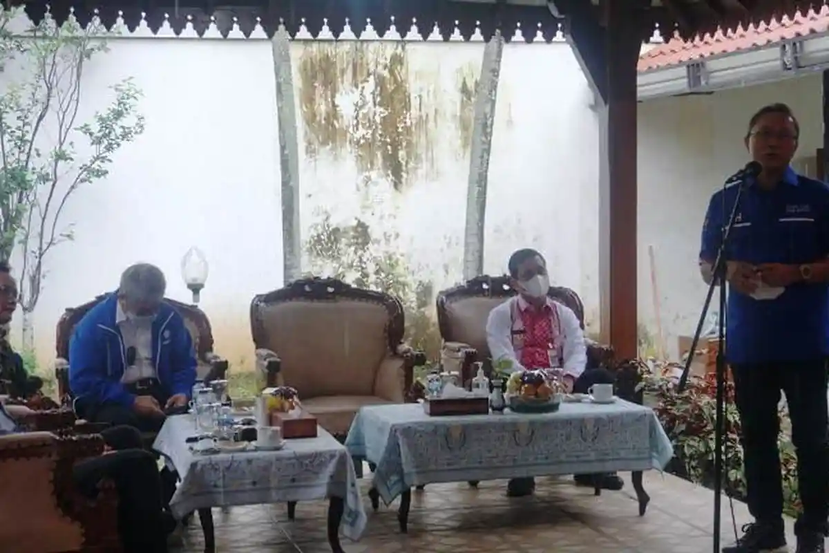 Zulkifli Hasan Dukung Pembangunan Infrastruktur Penanganan Banjir dan Rob di Pekalongan 