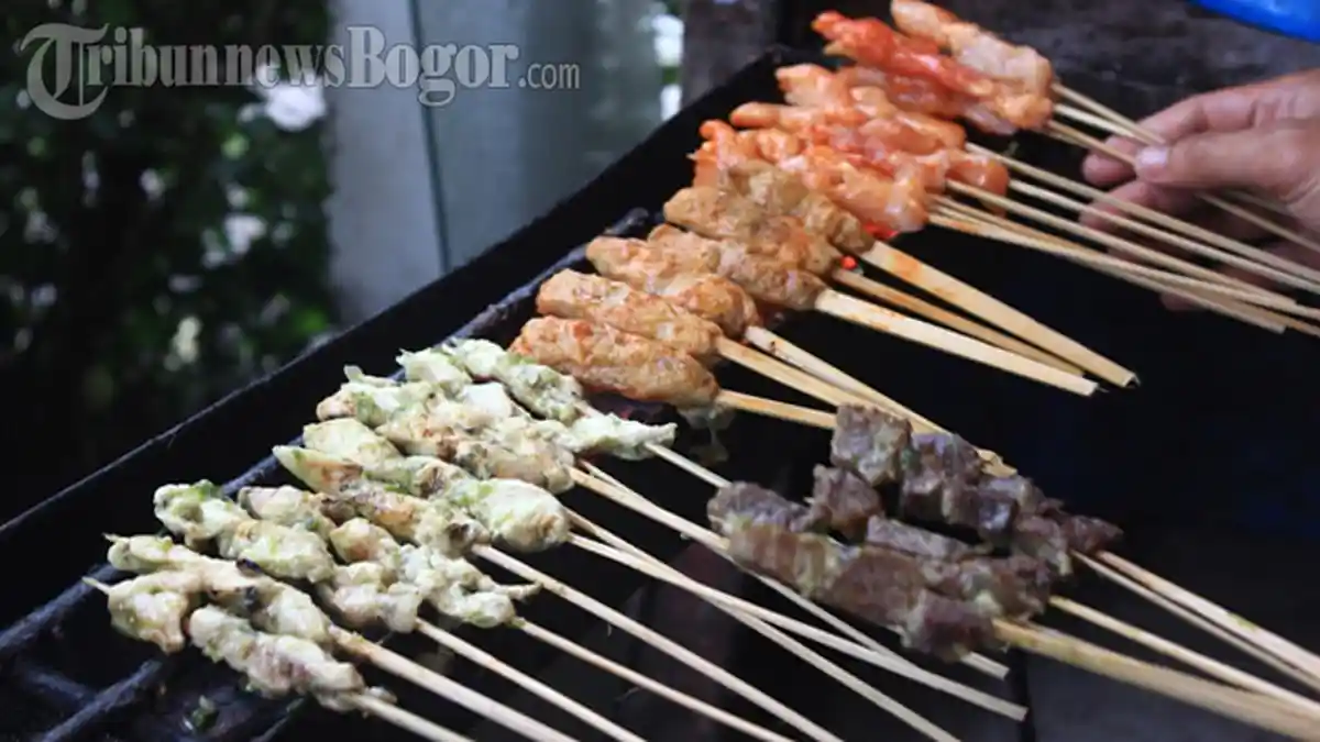 Cara Olah Sate Kambing atau Sapi Agar Empuk dan Tidak Cepat Gosong, Pakai 3 Jenis Arang Ini !