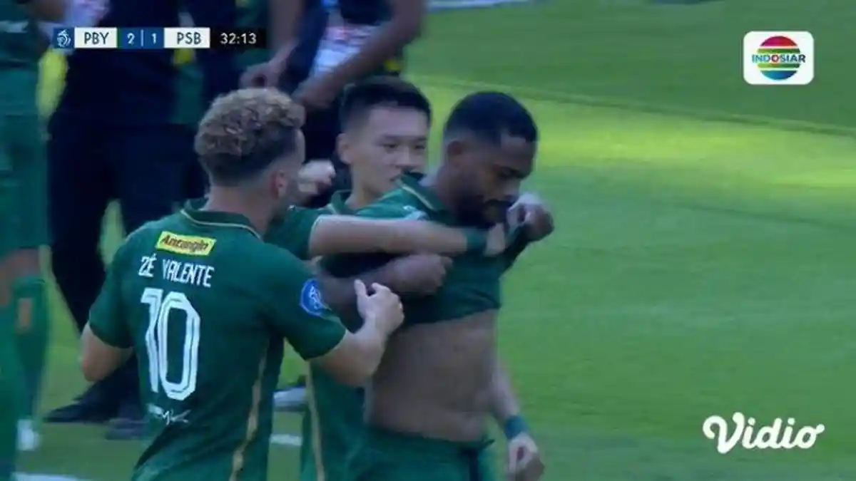 Hot Bursa Transfer Liga 1 2023: Persebaya Akan Lepas 2 Pemain Asing, Paulo Victor & Siapa?