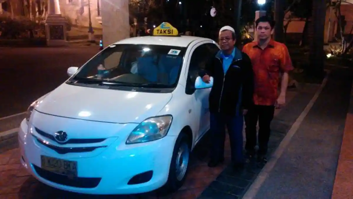 Suharto, Sopir Taksi Express yang Kembalikan Tas Berisi Rp 100 Juta