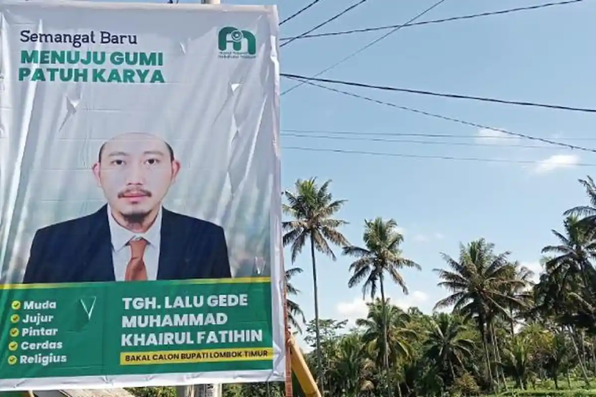 Ramai Baliho TGH Fatihin Maju Pilkada Lombok Timur 2024