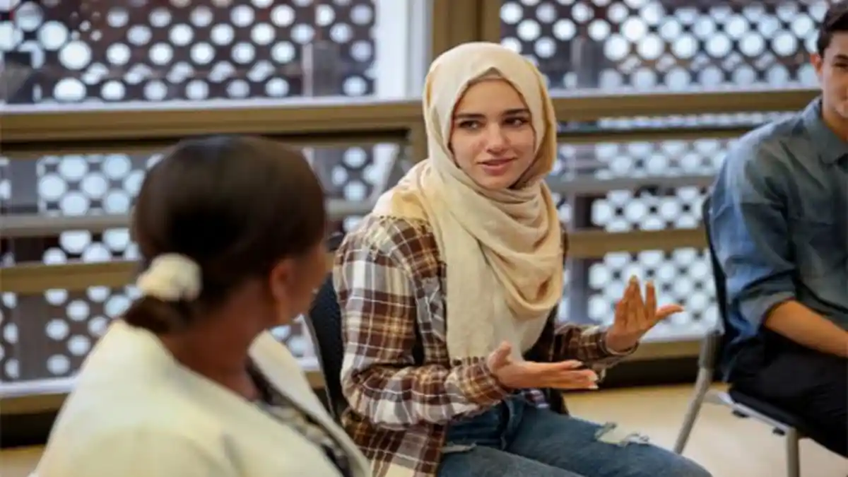 Contoh Teks MC Pengajian Akbar : Disertai Susunan Doa Lengkap