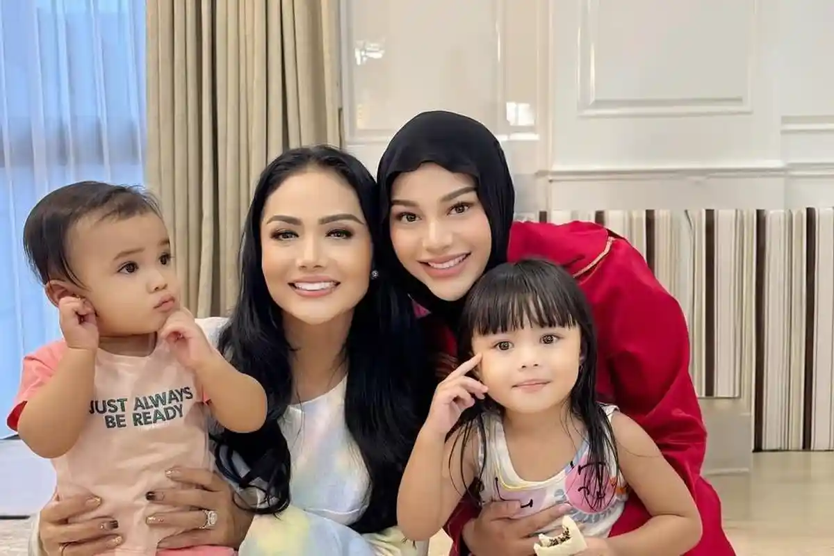 Kris Dayanti Ungkap Pemicu Sering Habiskan Waktu Bareng 2 Cucunya, Sentil Balas Dendam Masa Lalu