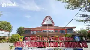 Ilustrasi-Kantor-Disdikbud-Wonogiri-462026.jpg
