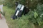 Ngerinya Kecelakaan Dua Mobil di Kabuh Jombang, Tiga Orang Jadi Korban