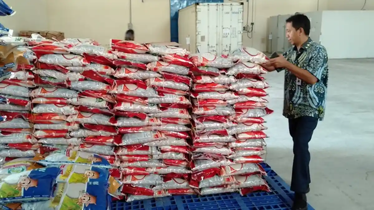 Hingga 9 Bulan ke Depan, Bulog Pastikan Ketersediaan Beras Cukup