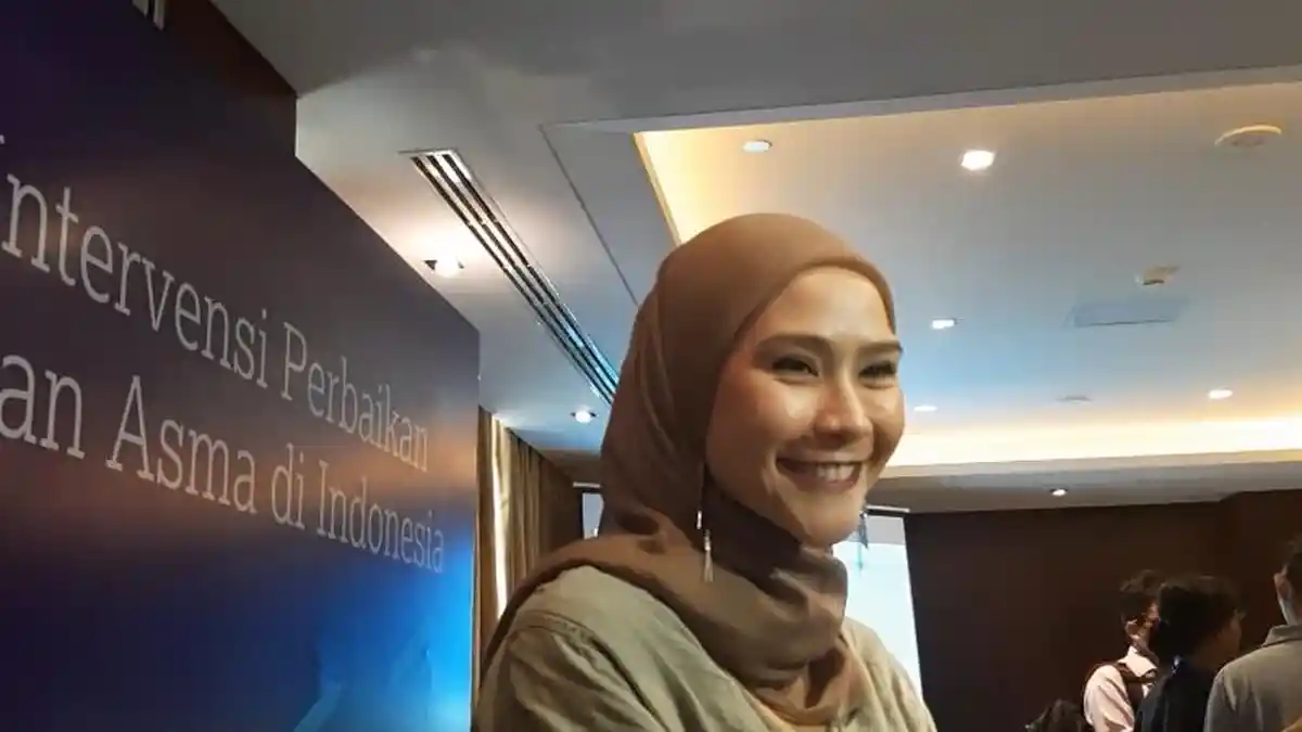 Pengalaman Zaskia Adya Mecca Punya Tiga Anak dengan Penyakit Asma