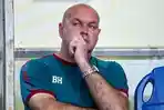 Bojan-hodak-persib-duduk.jpg
