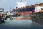 Kronologi Tug Boat Terbalik Saat Pandu Kapal Kargo di Perairan  Galangan Kapal PT ASL