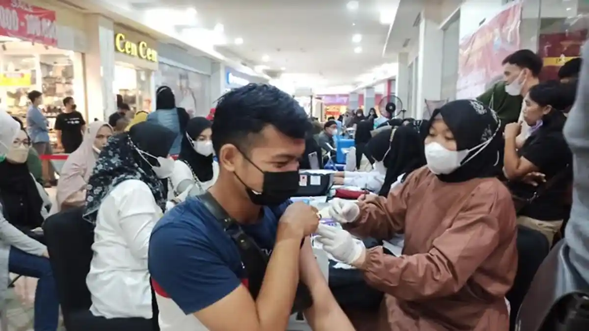 Ada Vaksinasi Covid-19 di PS Mall Hingga 18 Juli 2022, Dapat Sembako Gratis, Cara Mendaftarnya