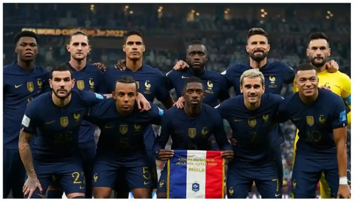 Giroud dan Dembele Diganti Cepat, Didier Deschamps: Bukan Berarti Mereka Lebih Bersalah