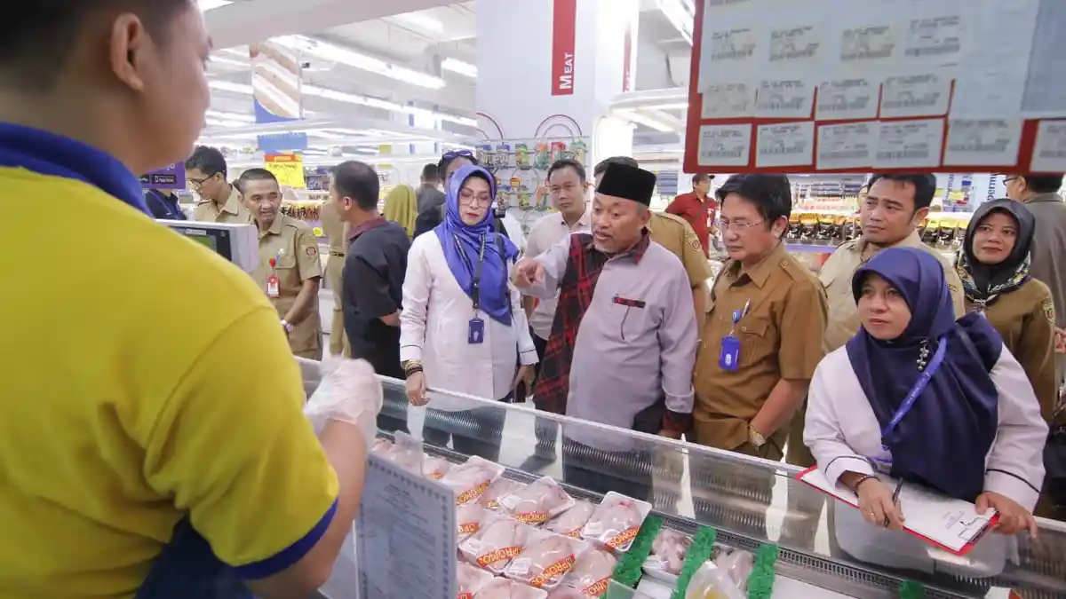 VIDEO Sidak Pemkot Samarinda ke Gudang Makanan dan Retail, Ini yang Disoroti Ketua MUI Samarinda