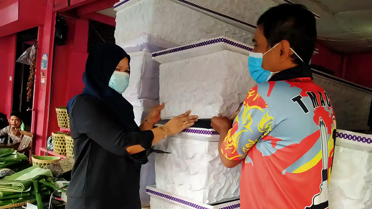Harga Peti Mati di Kota Semarang Melonjak, Perajin Kebanjiran Order