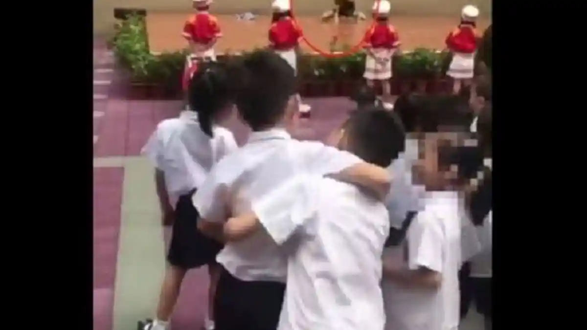 Orangtua Terkejut Tahu Ada Tarian Erotis dalam Acara Anak TK di China