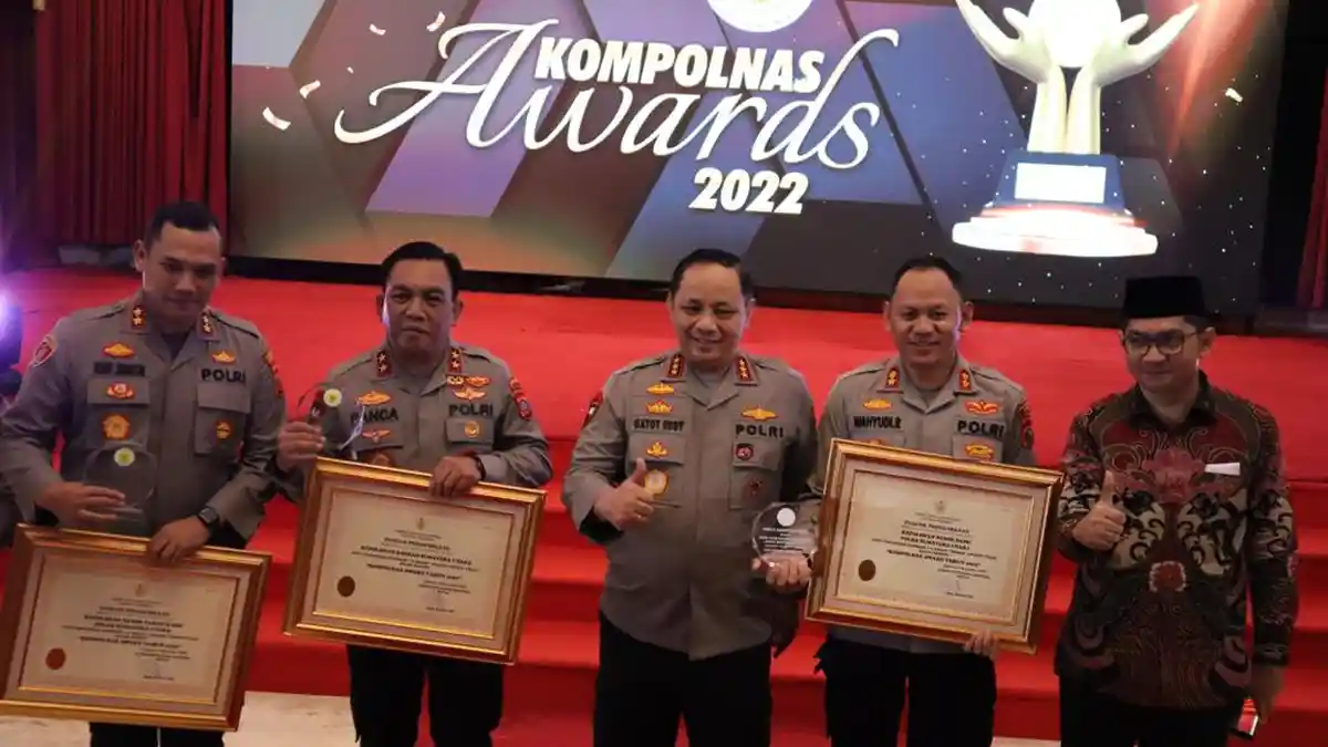Tegas dan Pengayom Masyarakat, Kapolres Dairi dan Kapolsek Sidikalang Raih Kompolnas Award 2022