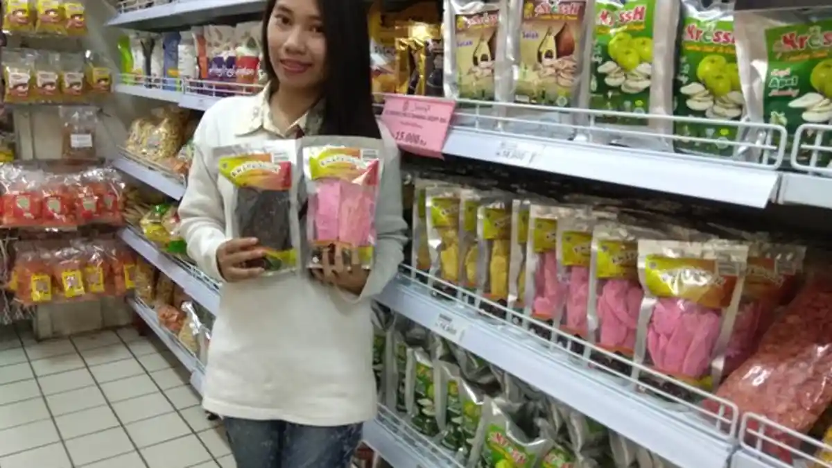 Keripik Pisang Dibalur Coklat, Bermodal Rp 7,5 Juta Raup Omset Puluhan Juta