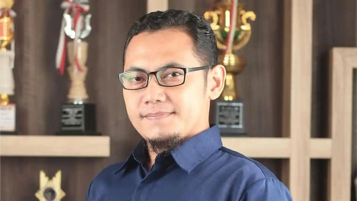 Teaching Factory sebagai Sarana Pengembangan Soft Skills Lulusan Vokasi