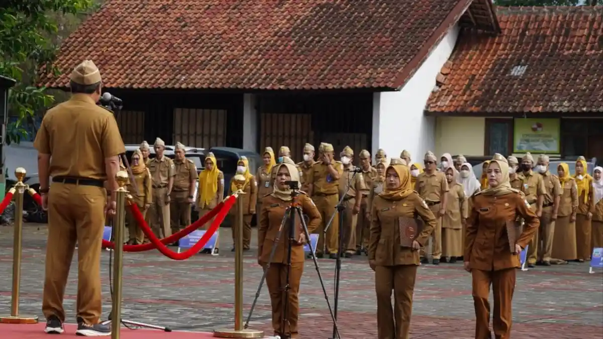 Gaji PNS Naik 8 Persen, Ternyata Ada Tunjangan Uang Lembur Perjam, Segini Kisarannya
