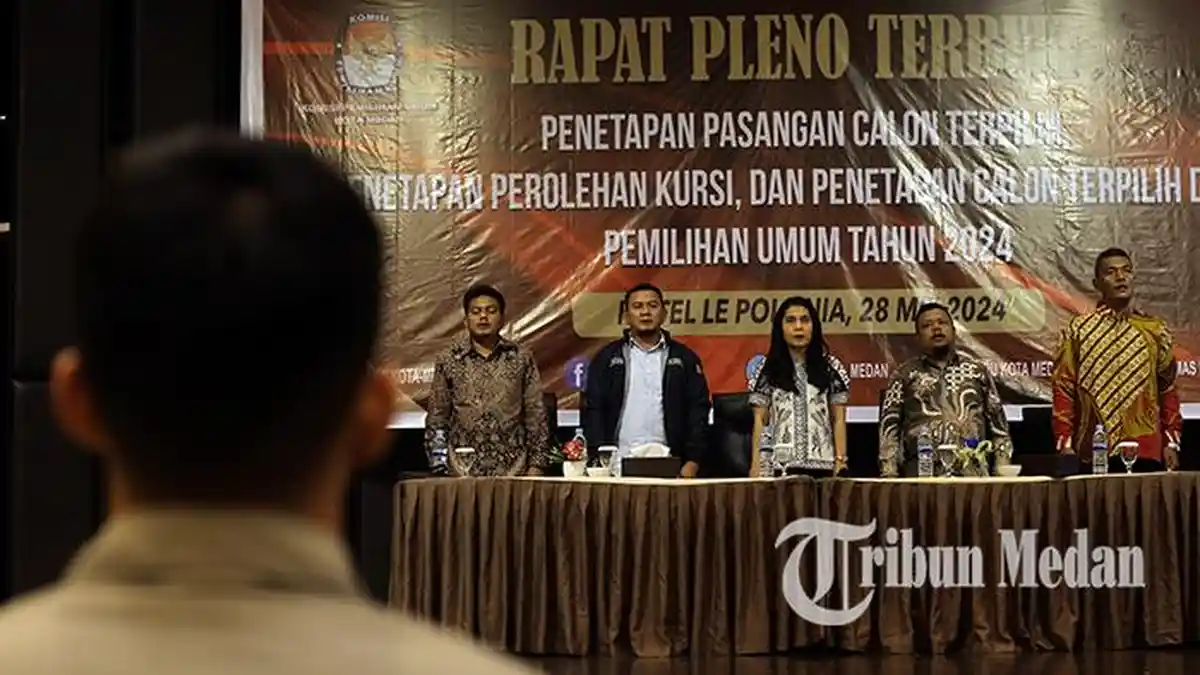 Berita Foto: Rapat Pleno KPU Medan, Penetapan Anggota DPRD Terpilih Periode 2024-2029 - 28052024_RAPAT_PLENO_KPU_MEDAN_DANIL_SIREGAR_1jpg.jpg