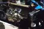 Kondisi-sepeda-motor-yang-mengalami-kecelakaan-maut-di-Jalan-Raya-Bandung-Cirebon.jpg