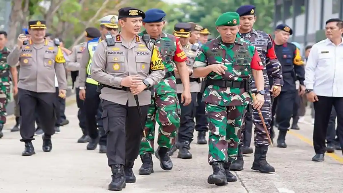 Ribuan Personel Polri dan TNI Siaga Kedatangan Jokowi ke Sumsel ...