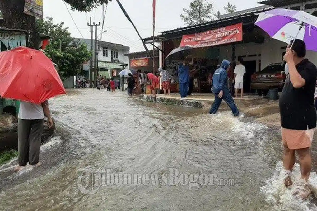 Bencana Awal Tahun di Jabar, 7 Meninggal karena Longsor dan Banjir, 4 Ribu Rumah Terendam Banjir
