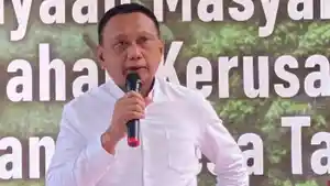 Ada-Sosok-Luar-di-Kunker-Wabup-Lathifah-ke-Wapres-Gibran-Fraksi-PDIP-Desak-Penjelasan-Siapa-Dia.jpg