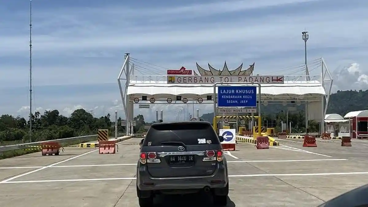 Melihat Kondisi Jalan Tol Padang-Sicincin di Sumbar yang akan Beroperasi Saat Libur Nataru