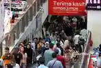 ramai-pengunjung-mal-2.jpg