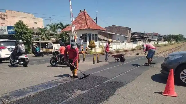 Mengenal Sistem Panic Button di Perlintasan Sebidang Jalan Madukoro Semarang, Ini Cara Kerjanya