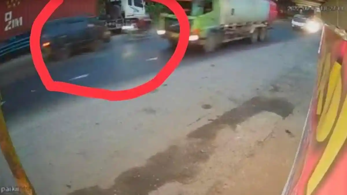 Kronologi Bapak Anak Tewas di Jalinsum Tanjungmorawa, Tabrak Lubang Besar lalu Digilas Dump Truck