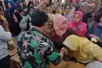 wali-murid-sambut-gembira-dindik-surabaya-tutup-server-ppdb-smp-sempat-ancam-tak-sekolahkan-anak.jpg
