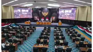 DUKUNG-KEBIJAKAN-PRAMONO-Anggota-DPRD-DKI-Jakarta.jpg