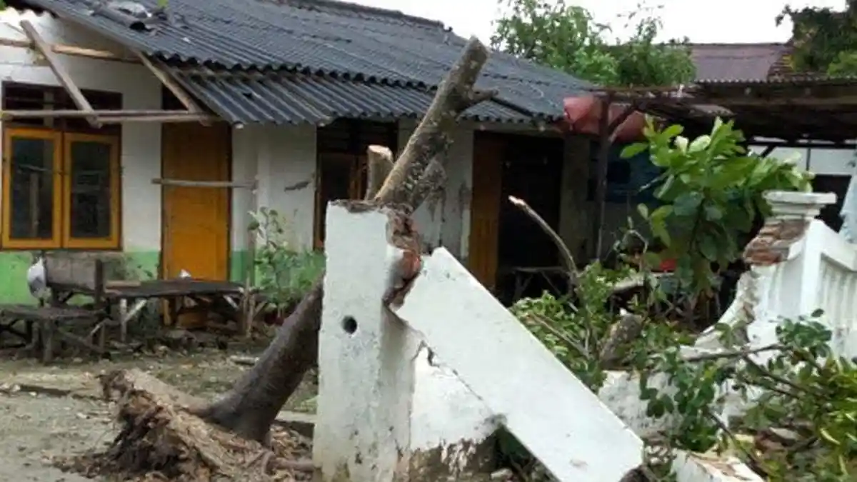 Pergantian Musim, BPBD Batanghari Minta Masyarakat Waspadai Bencana Angin Puting Beliung