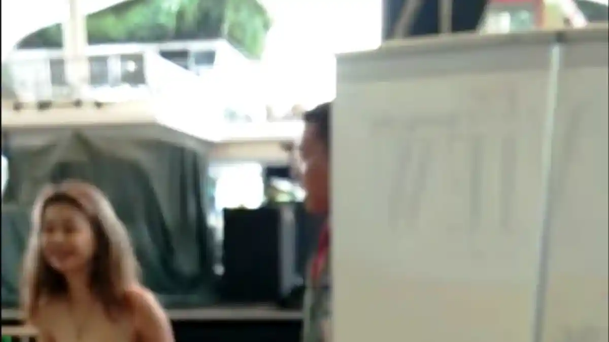Polisi Mengungkap Wanita yang Setengah Tidak Berbusana Bisa Dikenakan dengan Pasal Pidana