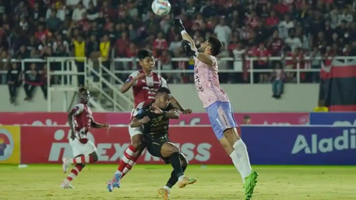 Kinerja Adilson Maringa Semakin Bagus di Bawah Mistar Gawang Bali United