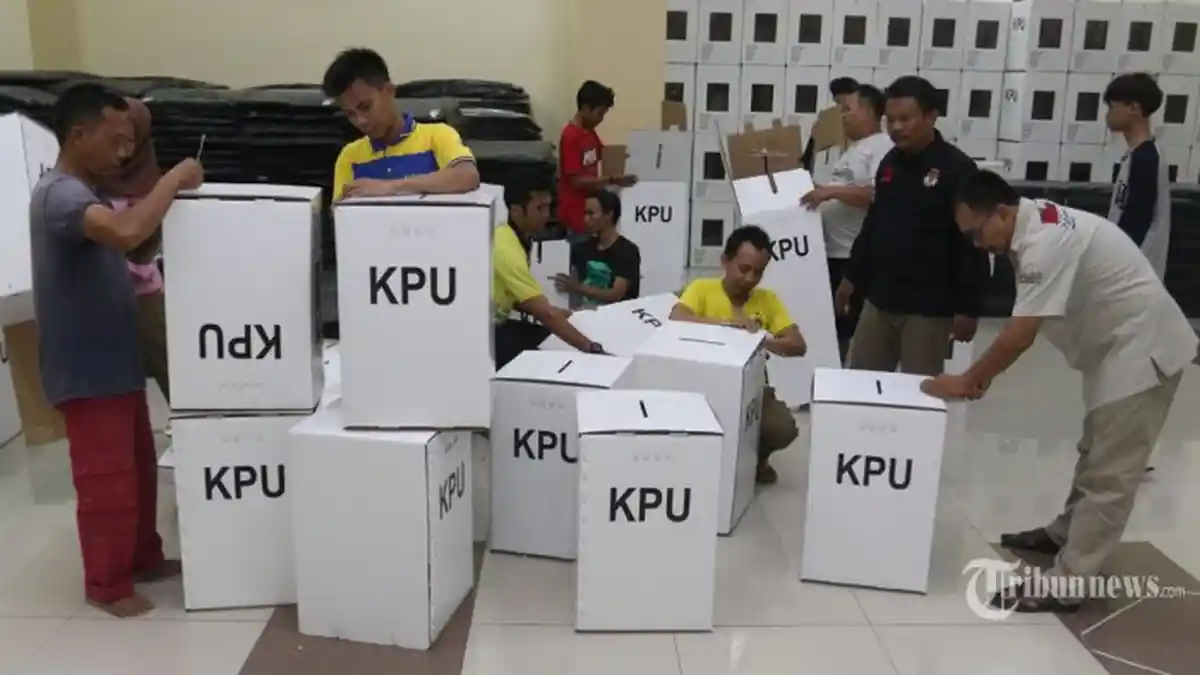 Beda Tempat Input Data Real Count BPN Prabowo-Sandi dan Jokowi-Ma'ruf, di Kedai Kopi dan di Hotel