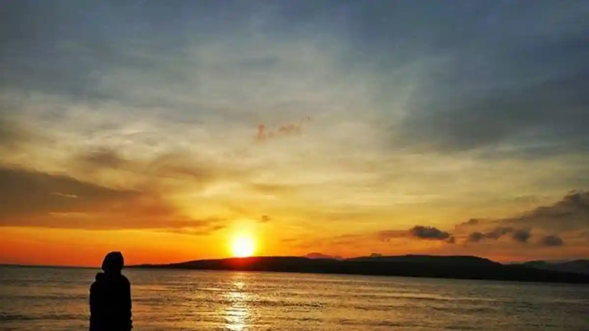 Patung Gandrung Watu Dodol, Spot Andalan Menikmati Sunrise di Banyuwangi