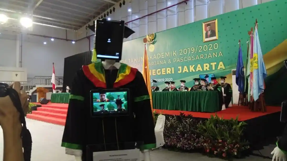 Ribuan Mahasiswa UNJ Jalani Wisuda Virtual, Alumni Diharapkan Jaga Reputasi UNJ