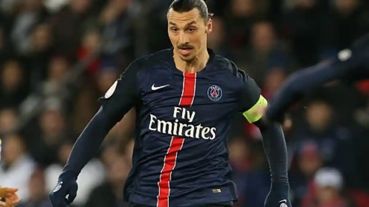 Paris Saint-Germain tidak Naikkan Bayaran Zlatan Ibrahimovic kata Mino Raiola