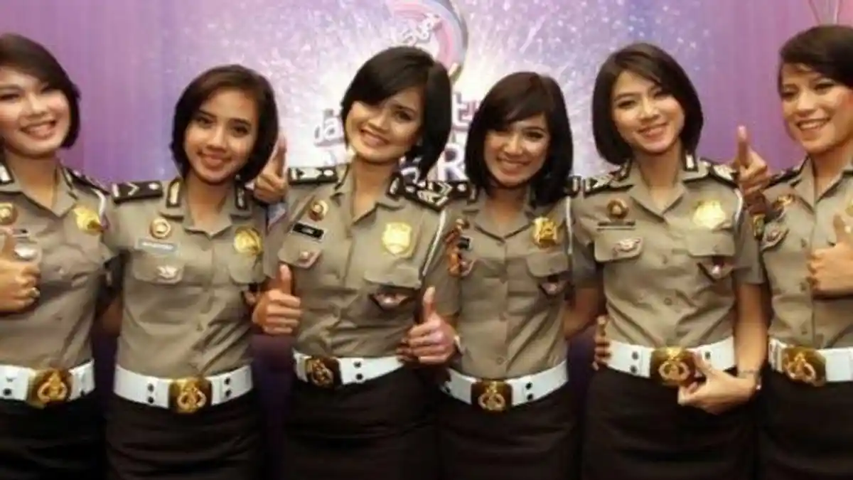 8 Polwan Dilantik Jadi Kapolsek, Diharapkan Lebih Sensitif Tangani Kejahatan Seksual