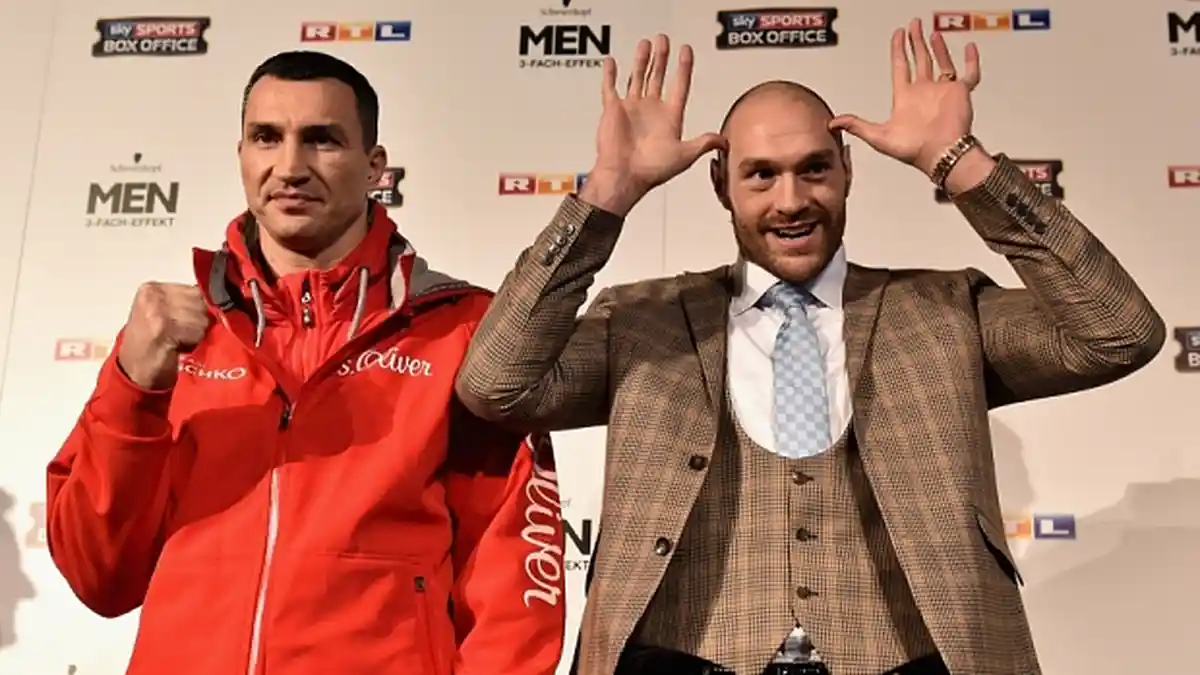 Tyson Fury Sesumbar Kanvaskan Klitschko di Ronde Keenam