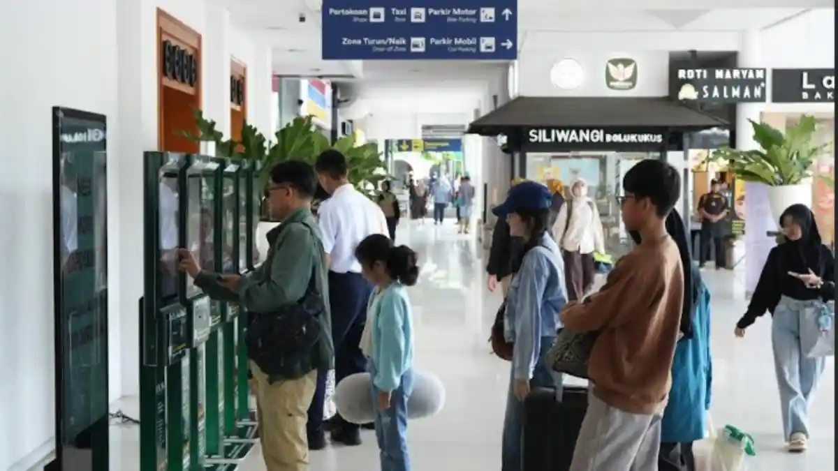 KAI Daop 8 Surabaya Beri Diskon Tiket Kereta Api 30 Persen Selama Libur Sekolah