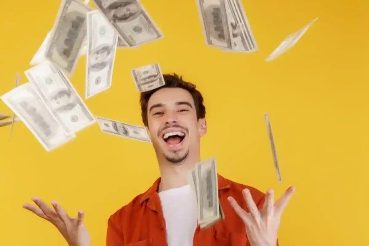 5 Shio Hujan Berkah di Akhir Oktober, Tikus Untung Besar, Ayam Kreatif, Macan di Puncak Karier