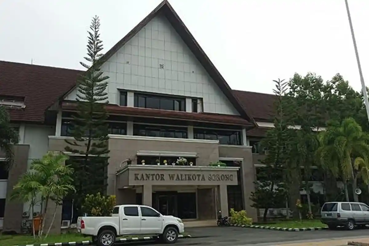 Libur Idulfitri Usai, George Yarangga Sebut Belum Semua Pegawai Kota Sorong Masuk Kantor