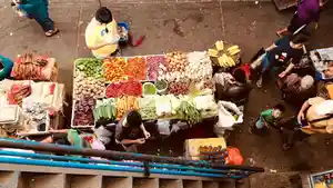 20260518_-Sejumlah-komoditas-bahan-pokok-penting-bapokting-di-Pasar-Segiri-Samarinda.jpg